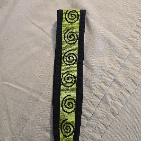 Ganesh Himal Trading Crossbody Flap Bag Cactus Desert BoHo Design Bright Green - Picture 10 of 10